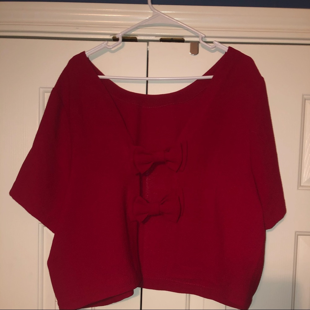 Red crop top - Picture 2 of 4